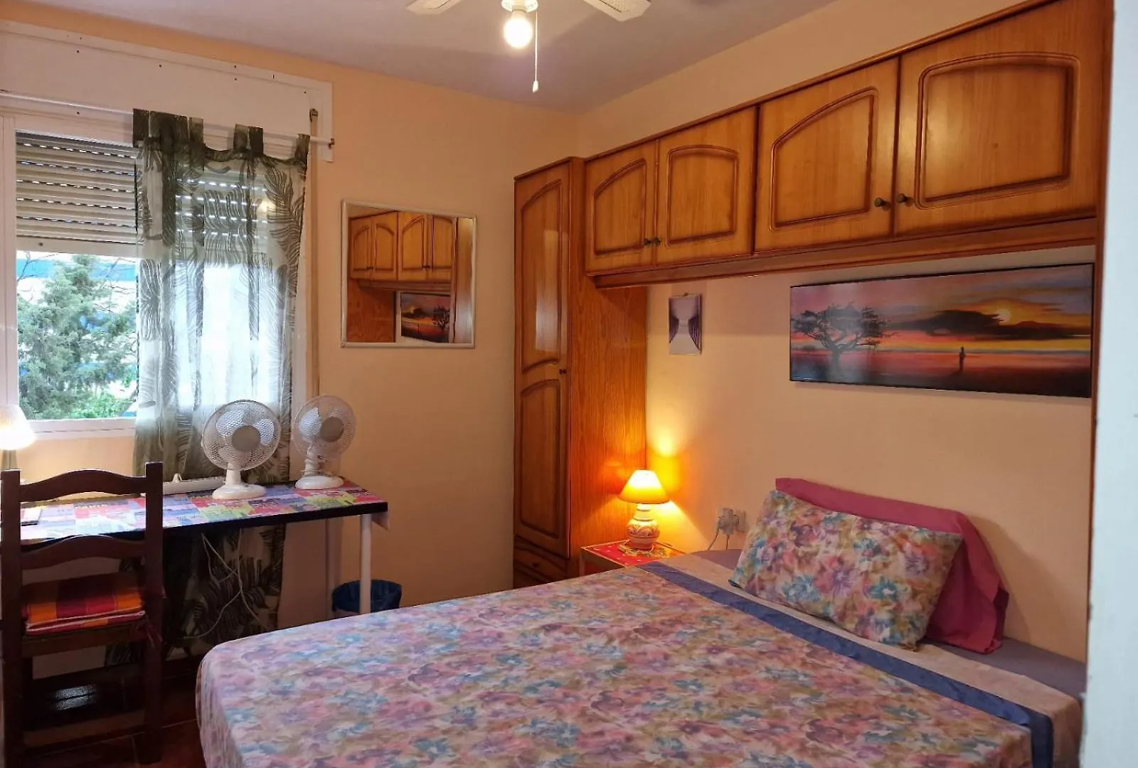 לינה וארוחת בוקר Fuengirola Rooms Boliches Beach